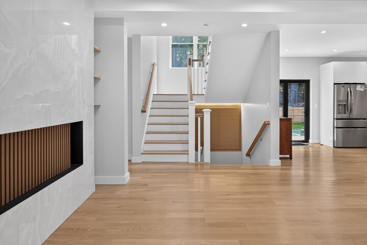 Property Photo:  409 Pearl St  MA 01867 