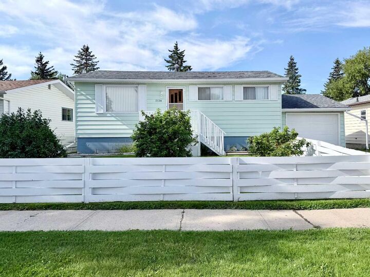 5536 Wagoner Crescent — photo 1