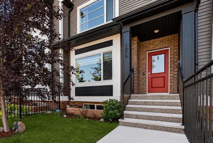 Property Photo: 1079 Lanark Boulevard SE AB T4A 3M9