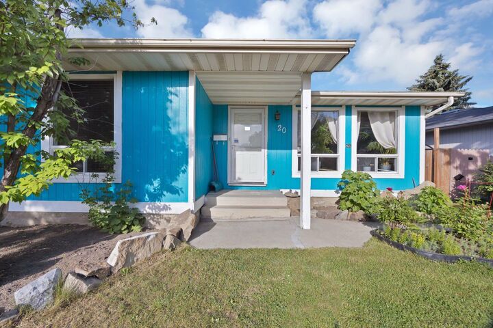 Property Photo: 20 Falton Way NE AB T3J 1K4