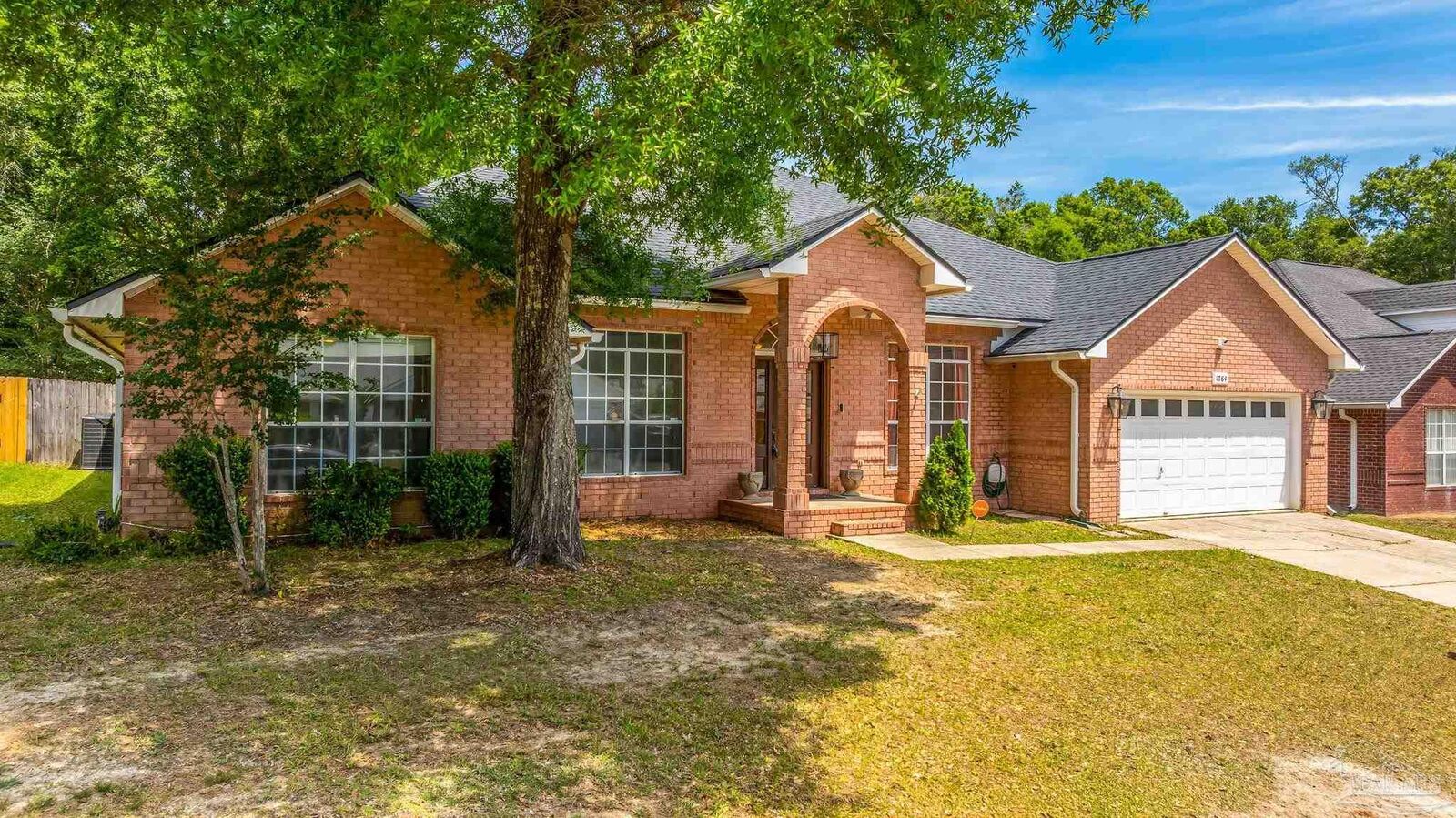 Property Photo:  1764 Condor Dr  FL 32533 