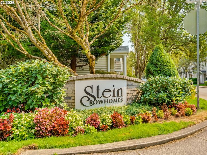 Property Photo:  16403 NE 19th St  WA 98684 