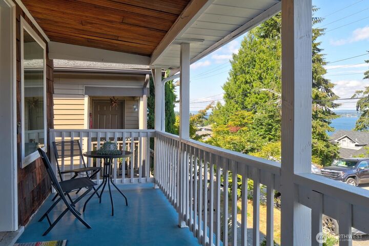 Property Photo: 1113 33rd Avenue S WA 98144