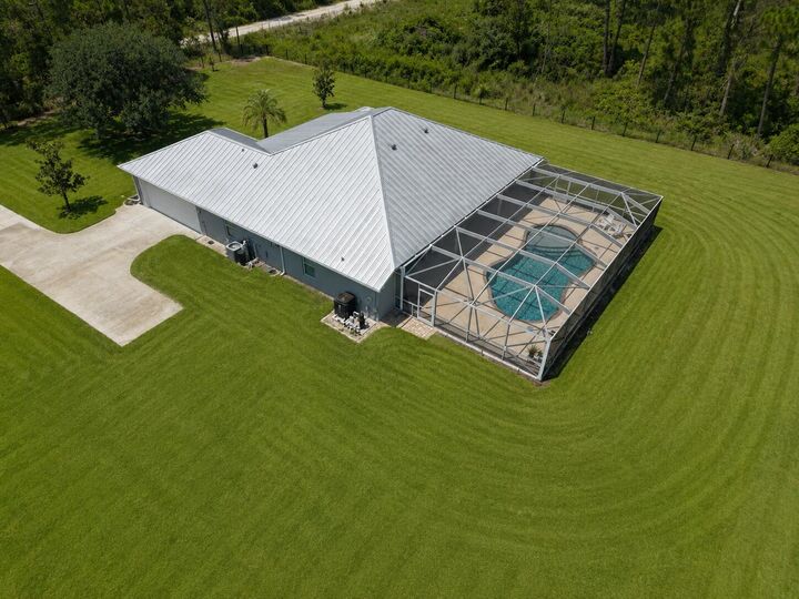 Property Photo:  5224 Southwind Trail  FL 34951 