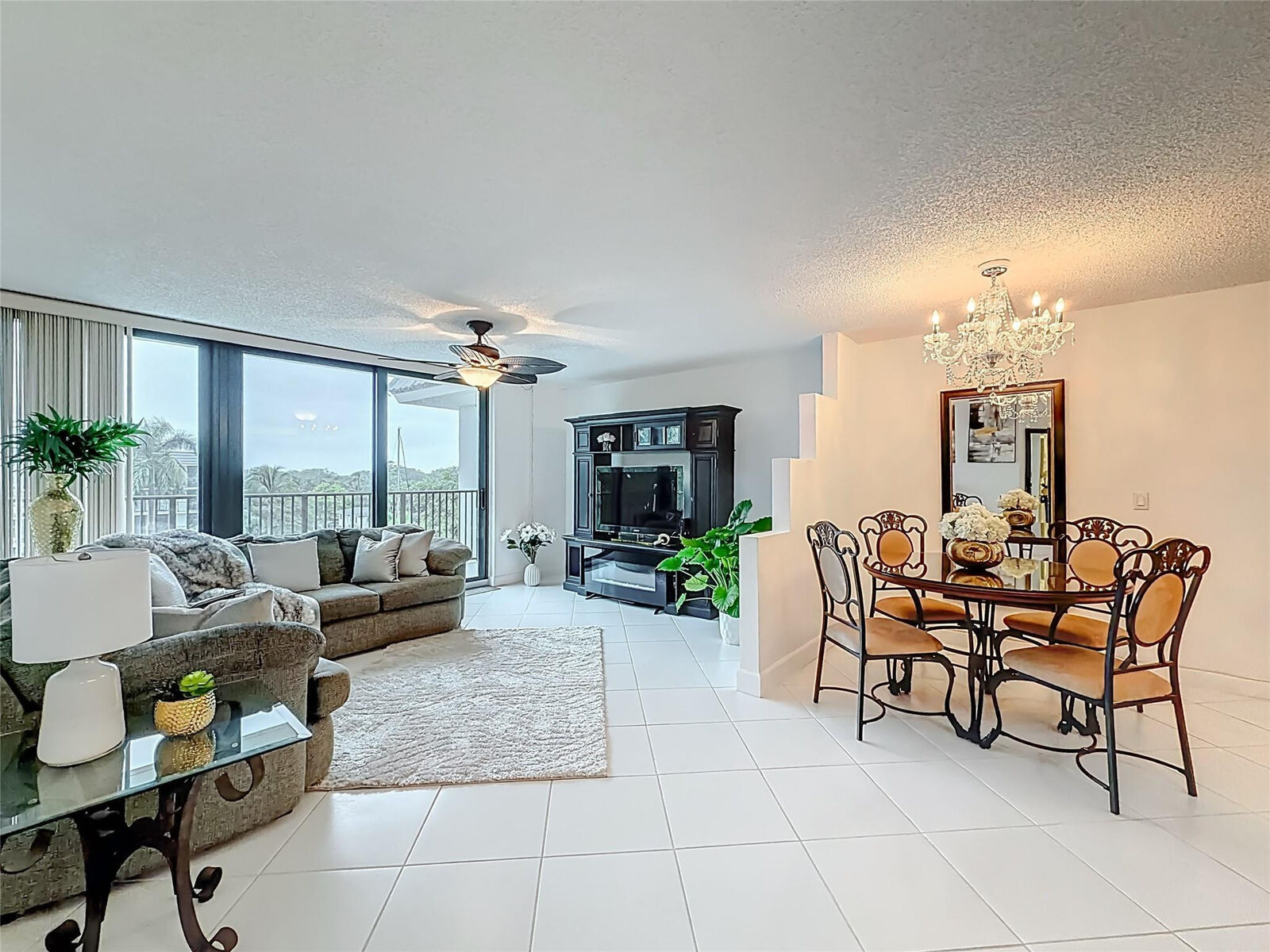 Property Photo:  1101 River Reach Drive 502  FL 33315 