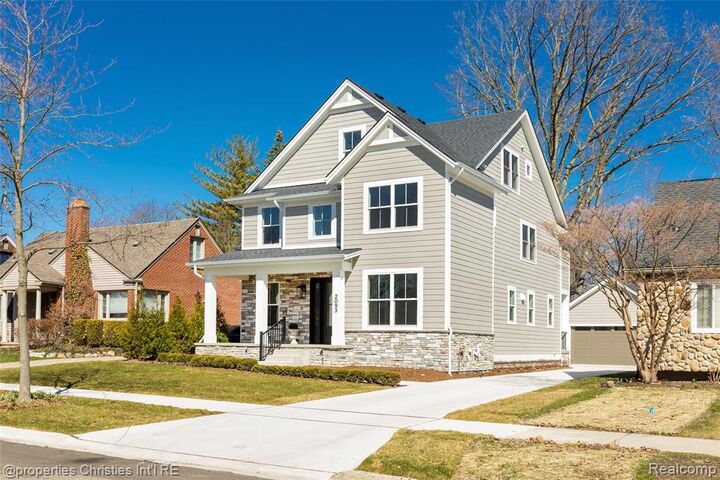 Property Photo: 2093 Pembroke Road MI 48009