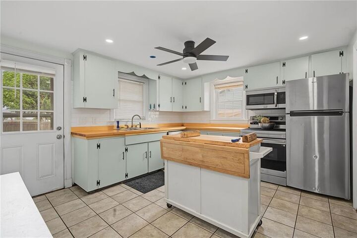 Property Photo:  1349 West Shore Road  RI 02889 