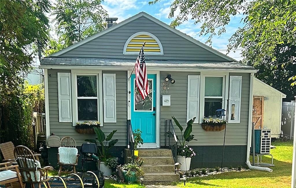 Property Photo:  147 Aborn Avenue  RI 02888 
