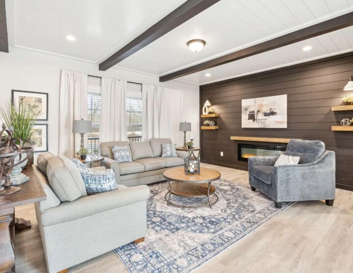 Property Photo: 138 Bentgrass Dr VA 24101