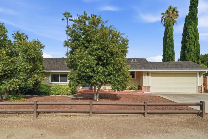 Property Photo:  1545 Truman Avenue  CA 94024 