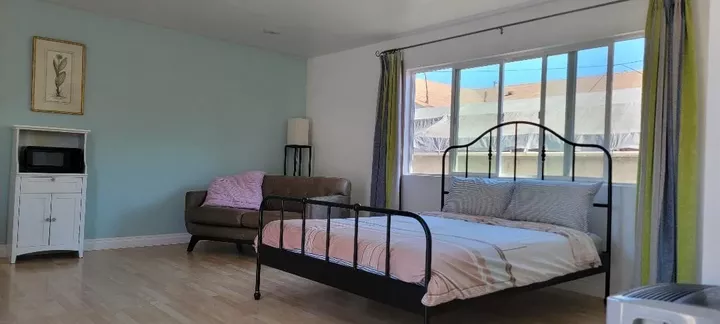 Property Photo:  21119 La Salle  CA 90501 