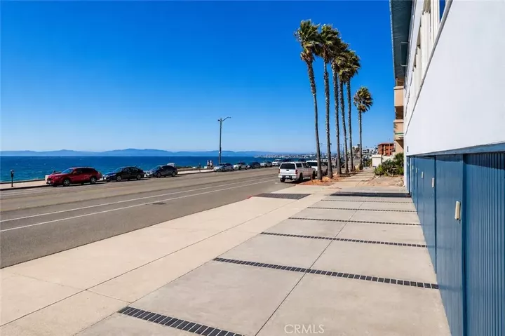 Property Photo: 1710 Esplanade CA 90277