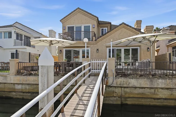 Property Photo:  48 Spinnaker Way  CA 92118 