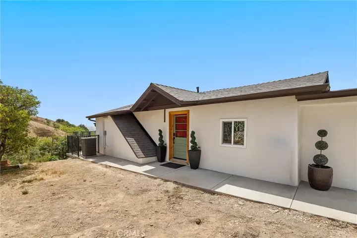 Property Photo: 4112 Telluride CA 90031