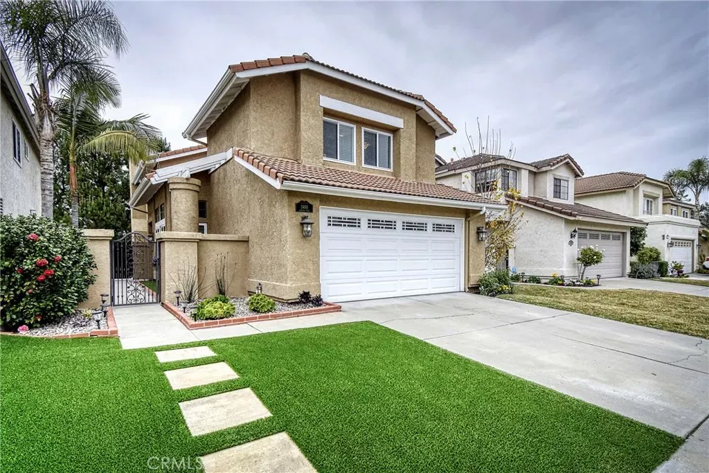Property Photo:  24911 Laguna Vis  CA 92677 