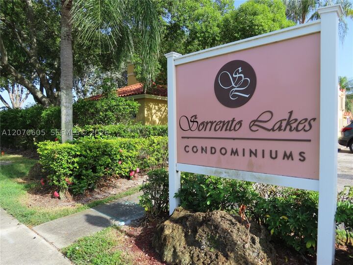 Property Photo:  4001 NW 90th Ave 4001  FL 33351 
