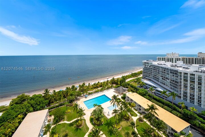 Property Photo:  881 Ocean Dr 16F  FL 33149 