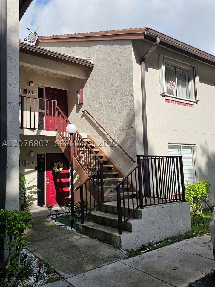 Property Photo: 9077 SW 138th Pl 9077 FL 33186