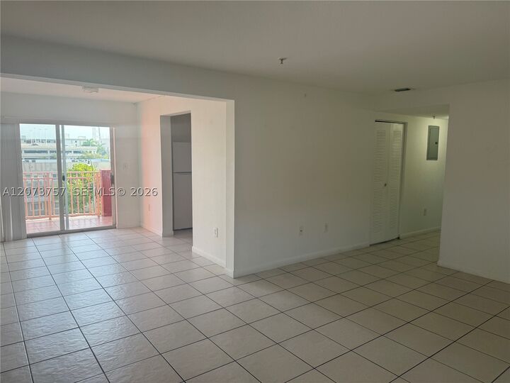 Property Photo:  21 E 3rd St 507  FL 33010 