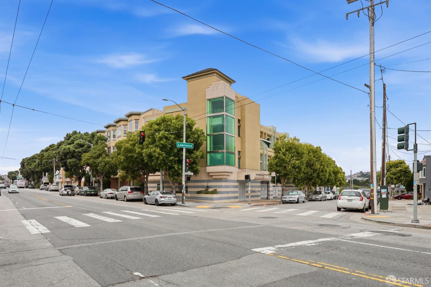 Property Photo:  5810 Mission Street 207  CA 94112 