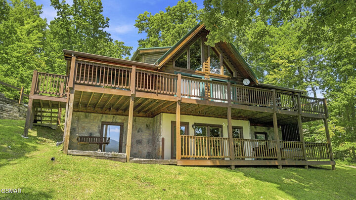 Property Photo: 3515 Mountain Tyme Way TN 37862