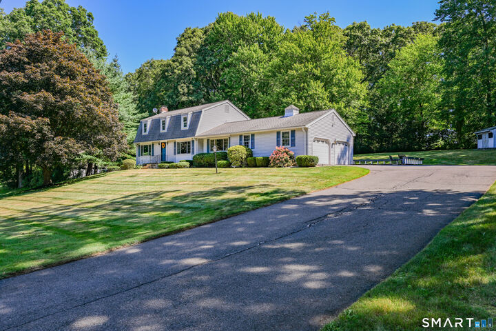 Property Photo:  42 Butternut Lane  CT 06066 