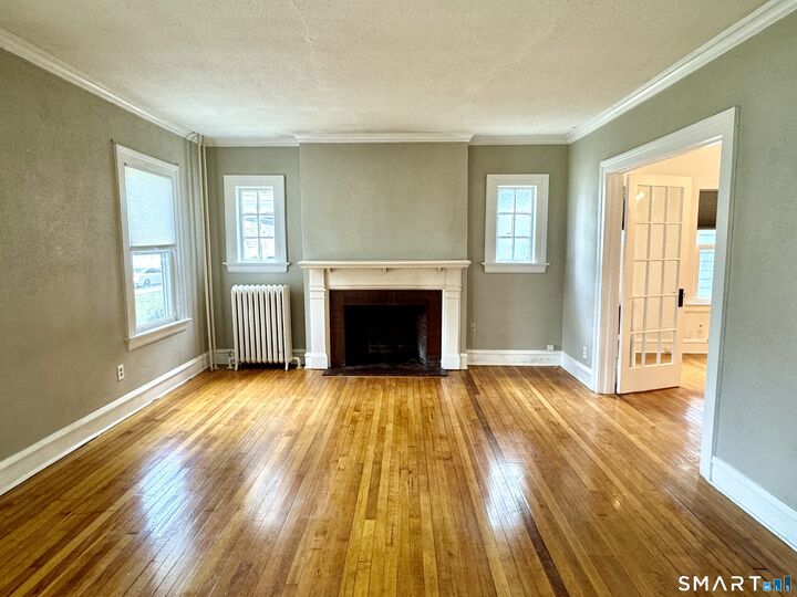 Property Photo:  144 Maplewood Avenue  CT 06119 