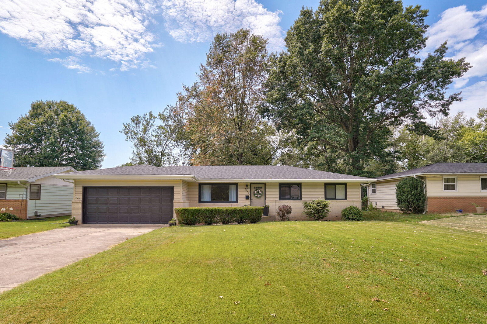 Property Photo: 2642 E Lombard Street MO 65802