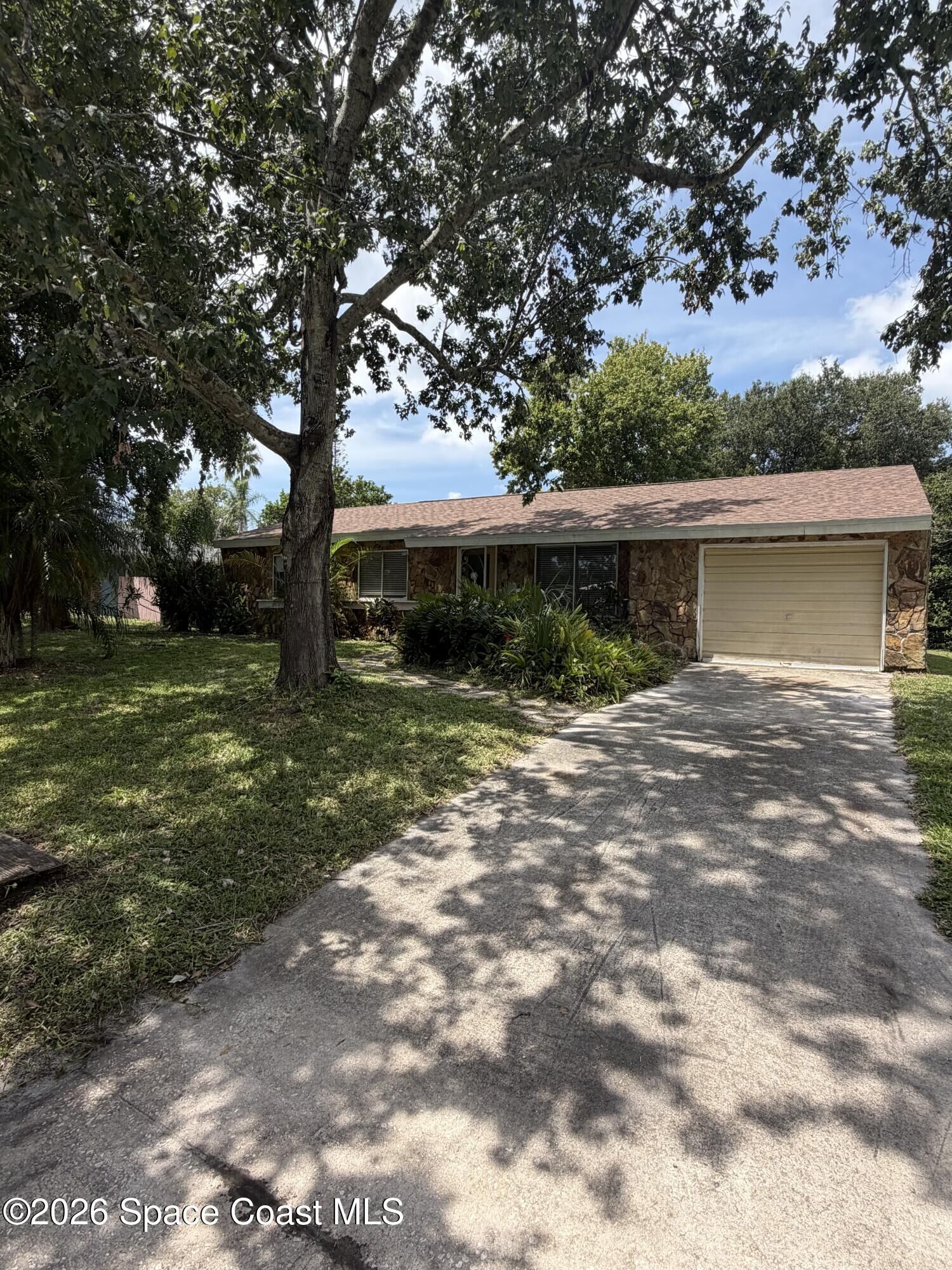 Property Photo:  398 Riley Avenue NE  FL 32907 