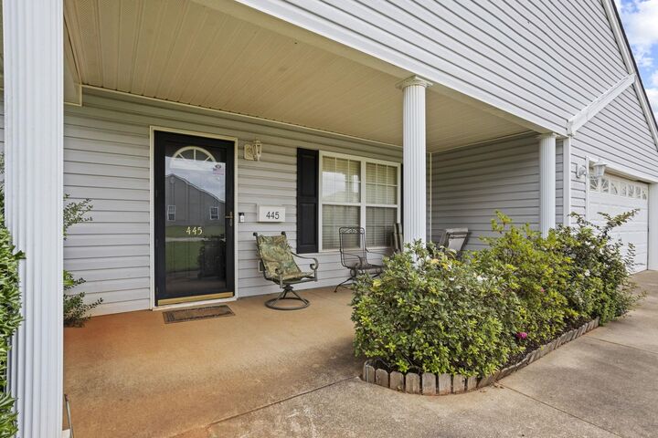 Property Photo: 445 Candleglow Drive SC 29316
