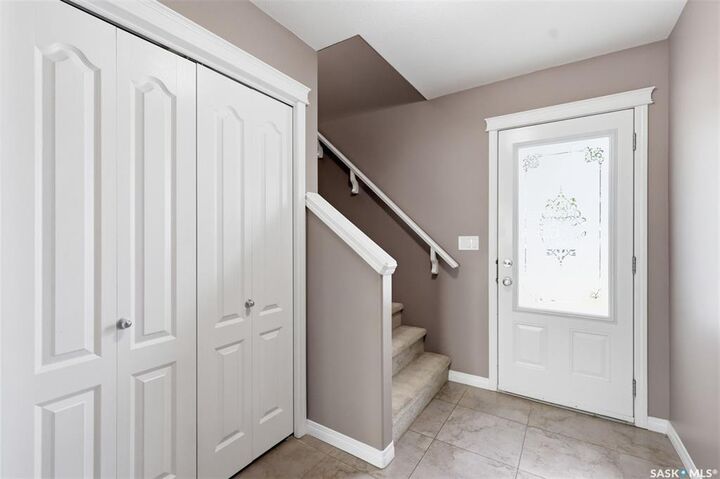 Property Photo:  110 Dulmage Crescent 7  SK S7T 0C7 