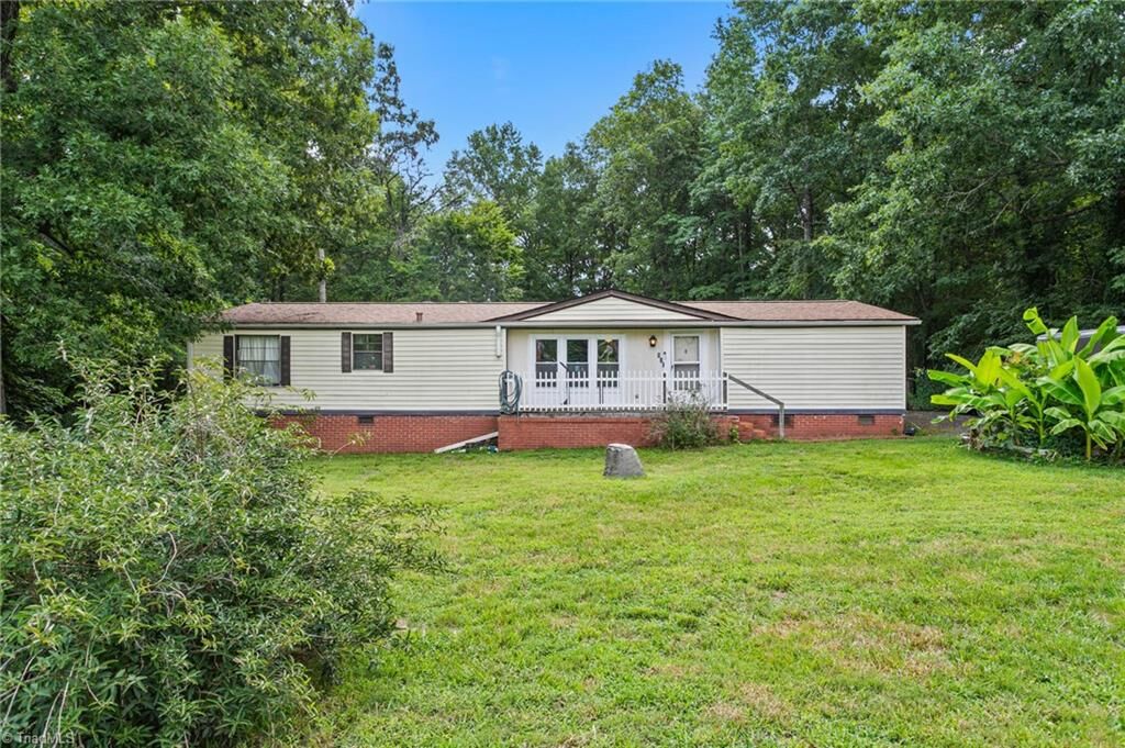 Property Photo: 535 Nc Highway 100 NC 27377