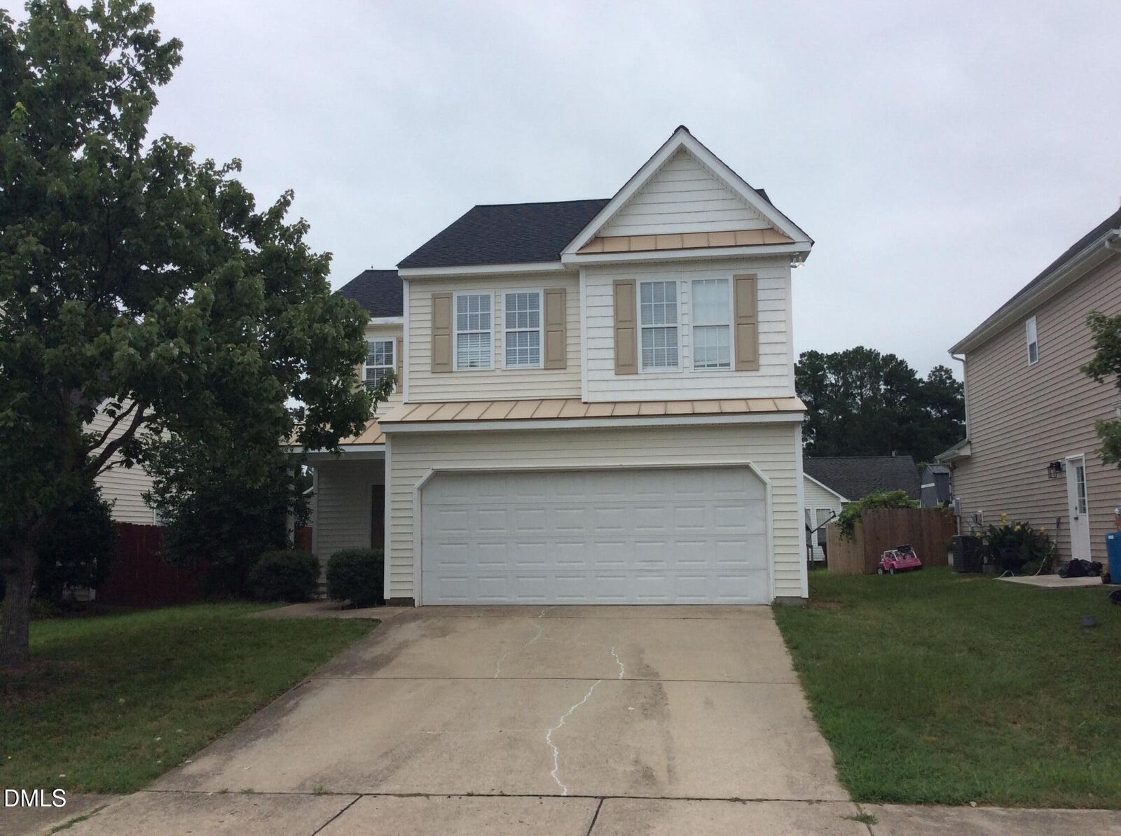 Property Photo: 4037 Alder Grove Lane NC 27610