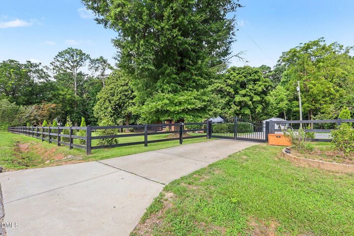 Property Photo: 5932 Johnson Pond Road NC 27526