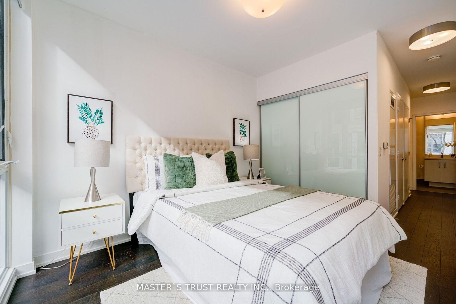 Property Photo:  455 Front Street E N101  ON M5A 1G9 