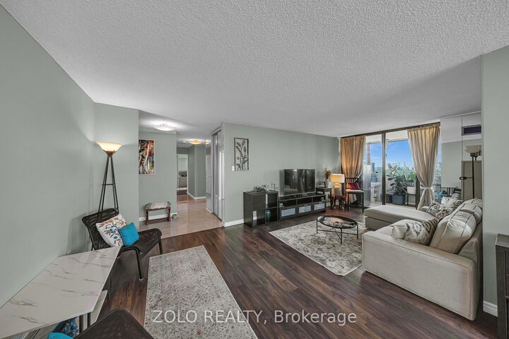Property Photo:  133 Torresdale Avenue 2502  ON M2R 3T2 