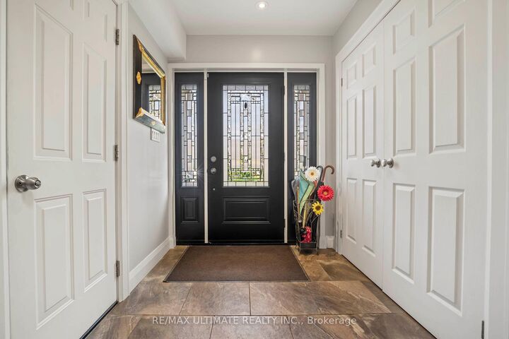 Property Photo:  21 Brinloor Boulevard  ON M1M 1L3 