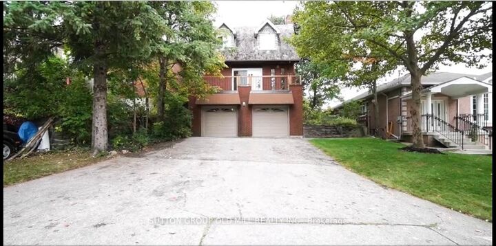 Property Photo: 19 Cardell Avenue ON M9N 1S4