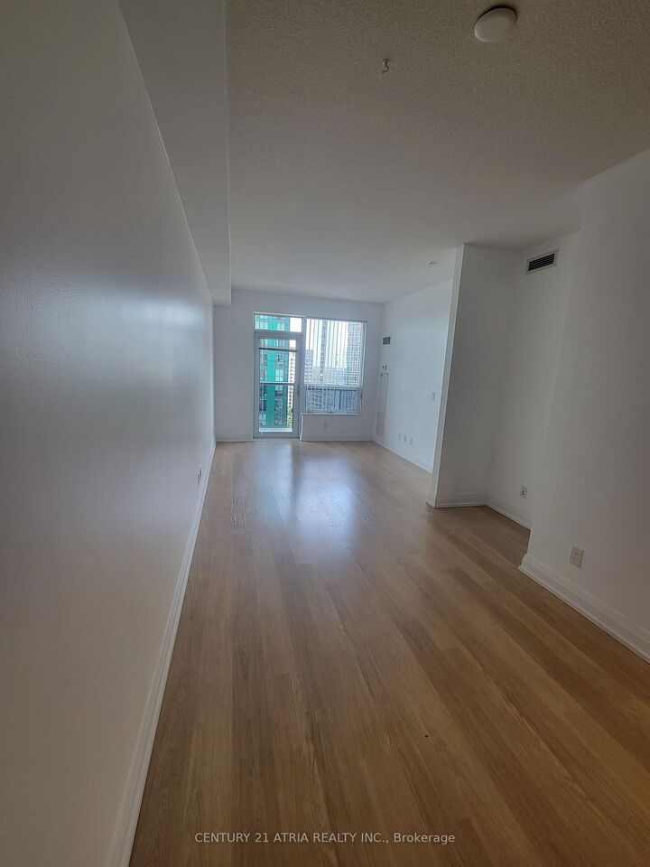 Property Photo:  2 Anndale Drive 1501  ON M2N 0G5 