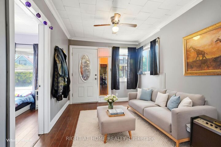 Photo de la propriété:  123 Crosthwaite Avenue N  ON L8H 4V4 