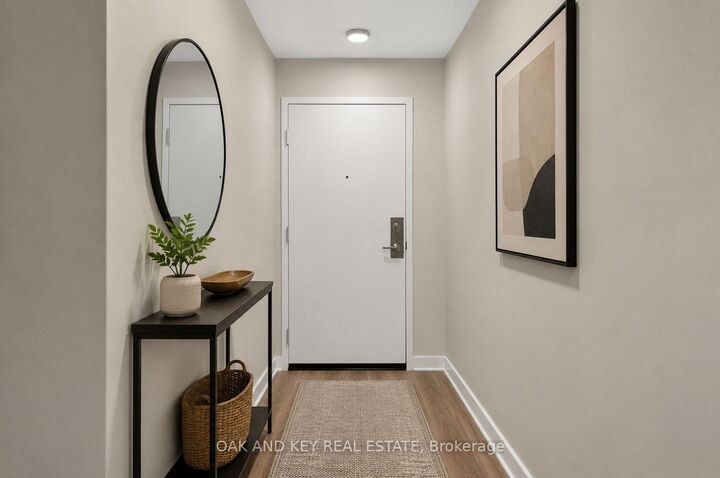 573 Mornington Avenue 705 — photo 1