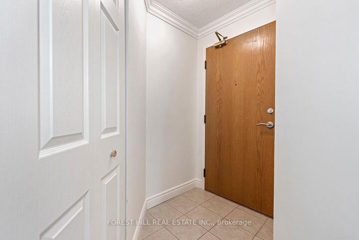 Property Photo: 3 Hickory Tree Road 510 ON M9N 3W5