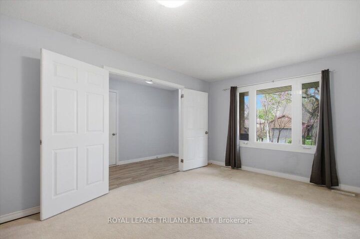 Property Photo:  4 Chepstow Gate 1  ON N6G 3S7 