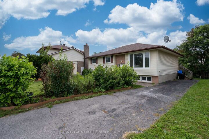 Photo de la propriété:  101 Cascade Boulevard  ON K8P 4X5 