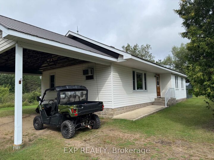 Property Photo: 6311 Palmer Road ON K0J 2E0
