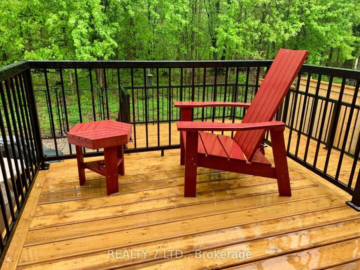 Property Photo: 8541 Sweet Chestnut Drive ON L2H 0N1