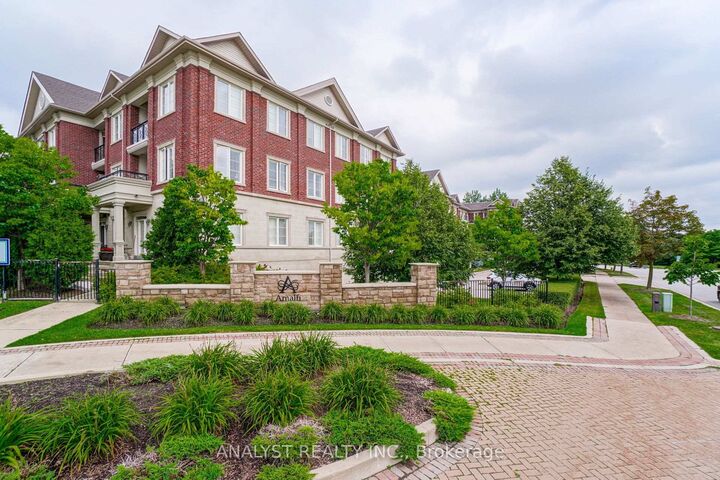 9519 Keele Street 221 — photo 1