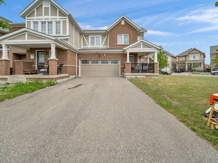Property Photo: 61 Rockbrook Trail ON L7A 4H9
