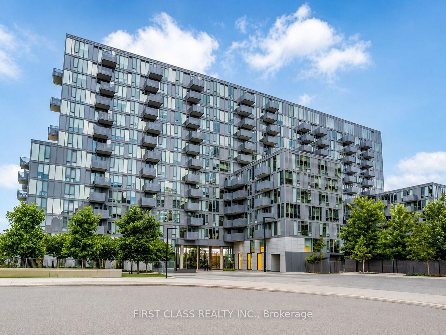 Property Photo:  38 Monte Kwinter Court 616  ON M3H 0E2 