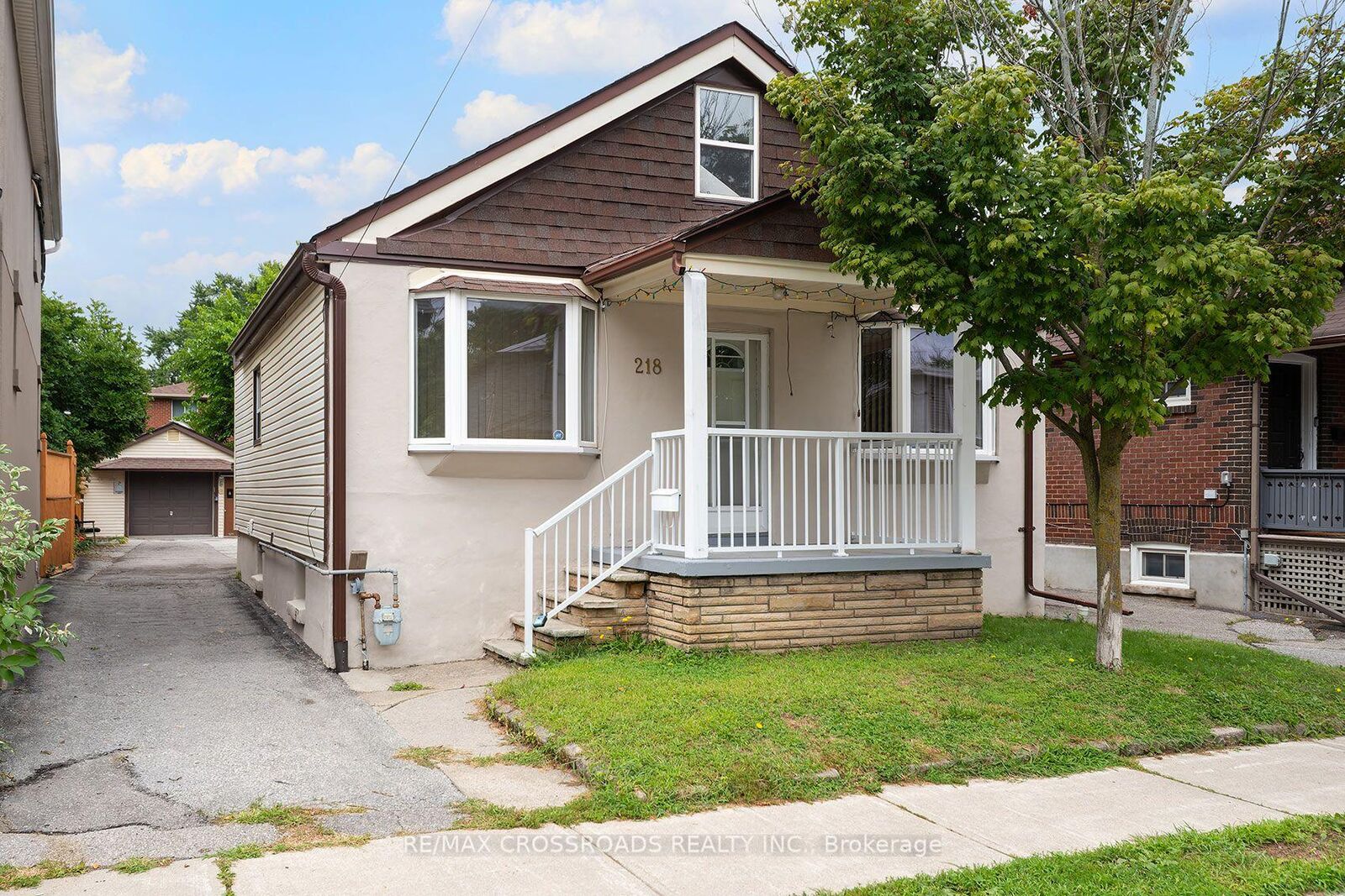 Property Photo: 218 Gledhill Avenue ON M4C 5L1